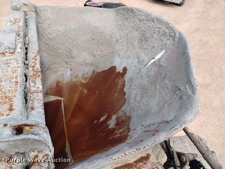 image for item DN6442 2001 Kenworth W900B  ready mix truck