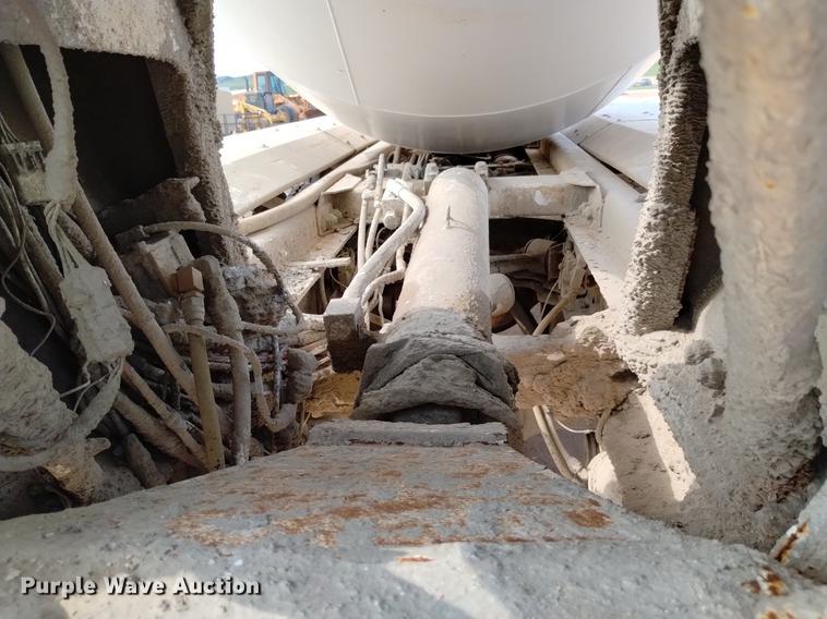 image for item DN6442 2001 Kenworth W900B  ready mix truck