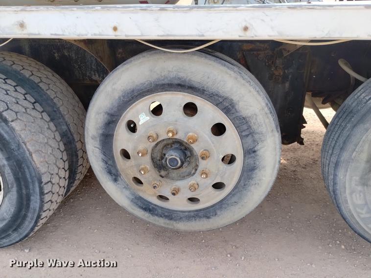 image for item DN6442 2001 Kenworth W900B  ready mix truck