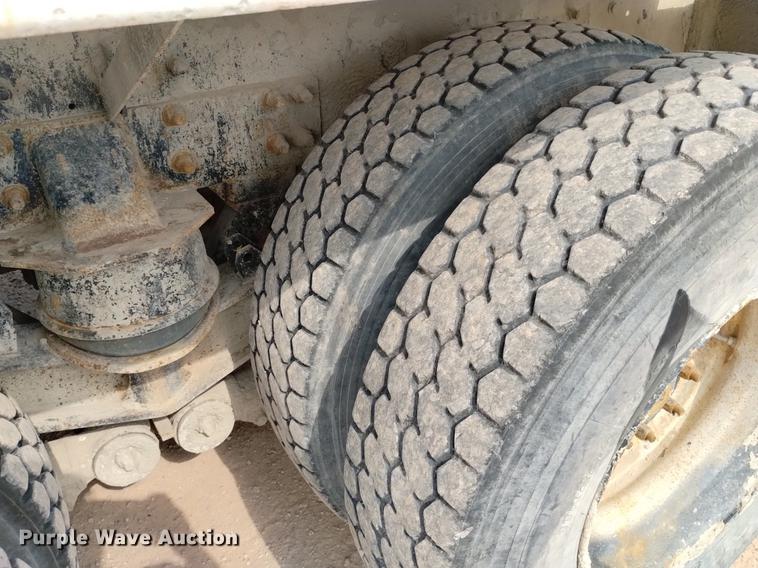 image for item DN6442 2001 Kenworth W900B  ready mix truck