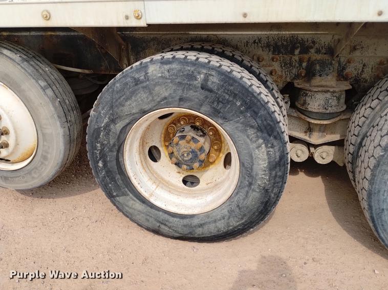 image for item DN6442 2001 Kenworth W900B  ready mix truck