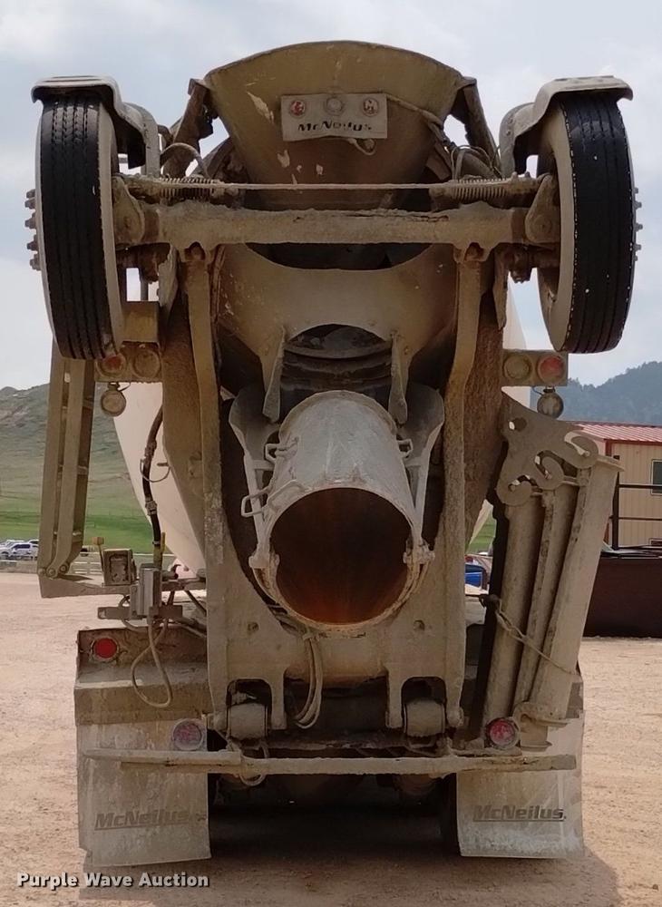 image for item DN6443 2000 Kenworth W900  ready mix truck