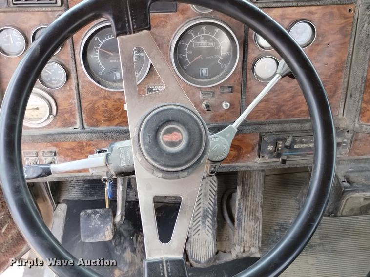 image for item DN6443 2000 Kenworth W900  ready mix truck