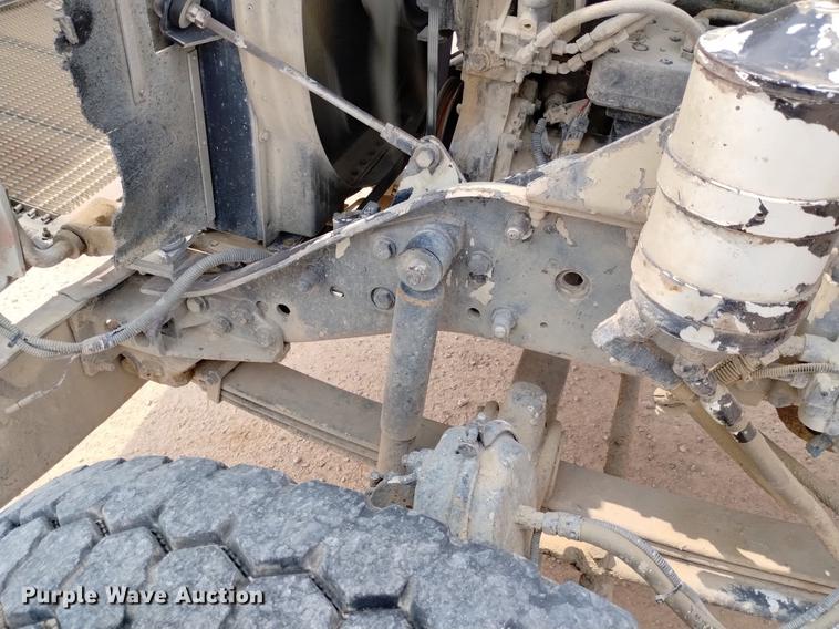 image for item DN6443 2000 Kenworth W900  ready mix truck