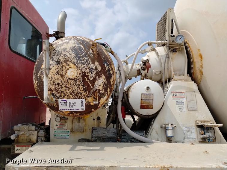 image for item DN6443 2000 Kenworth W900  ready mix truck