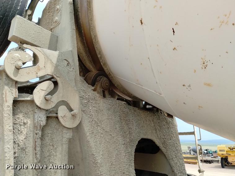 image for item DN6443 2000 Kenworth W900  ready mix truck