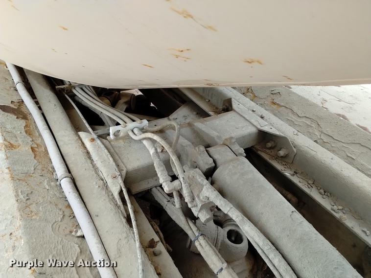 image for item DN6443 2000 Kenworth W900  ready mix truck