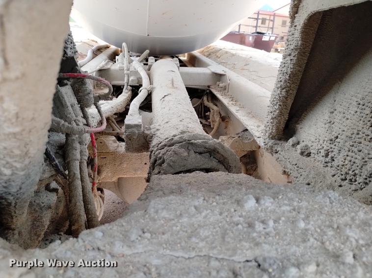 image for item DN6443 2000 Kenworth W900  ready mix truck