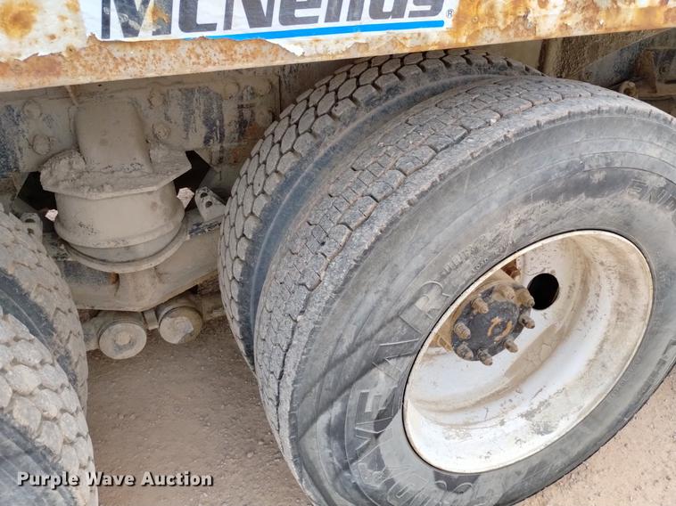 image for item DN6443 2000 Kenworth W900  ready mix truck