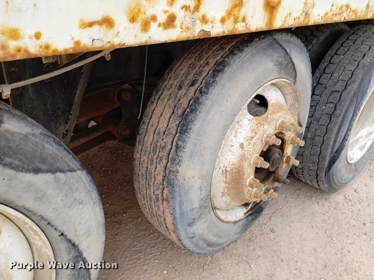 image for item DN6443 2000 Kenworth W900  ready mix truck