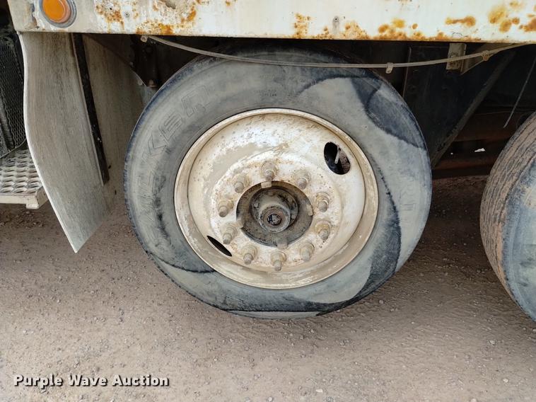 image for item DN6443 2000 Kenworth W900  ready mix truck