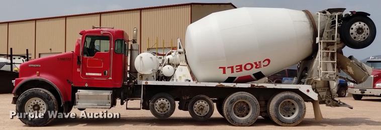 image for item DN6444 2007 Kenworth W900  ready mix truck