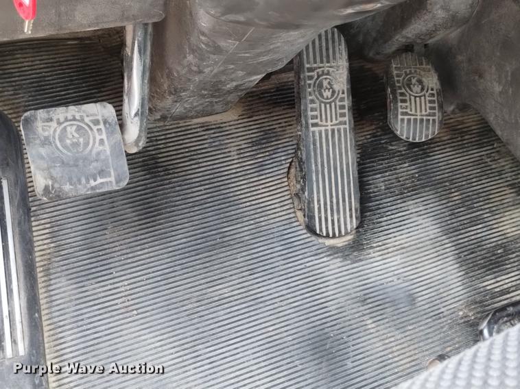 image for item DN6444 2007 Kenworth W900  ready mix truck