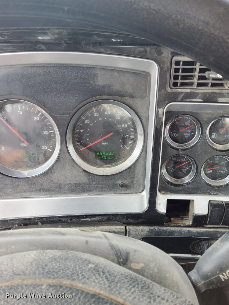 image for item DN6444 2007 Kenworth W900  ready mix truck