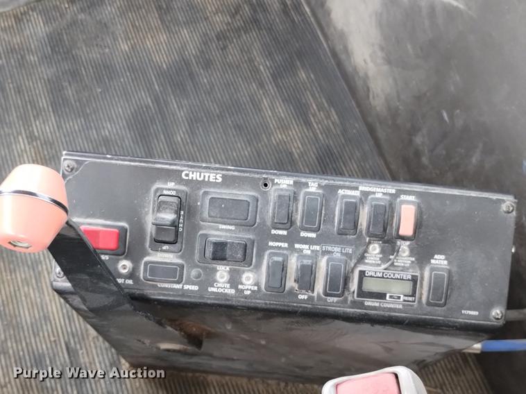 image for item DN6444 2007 Kenworth W900  ready mix truck