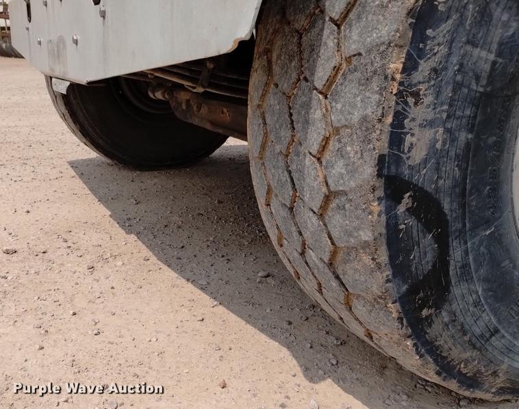 image for item DN6444 2007 Kenworth W900  ready mix truck