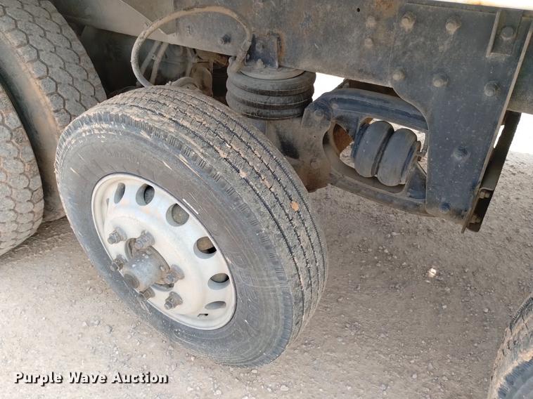 image for item DN6444 2007 Kenworth W900  ready mix truck