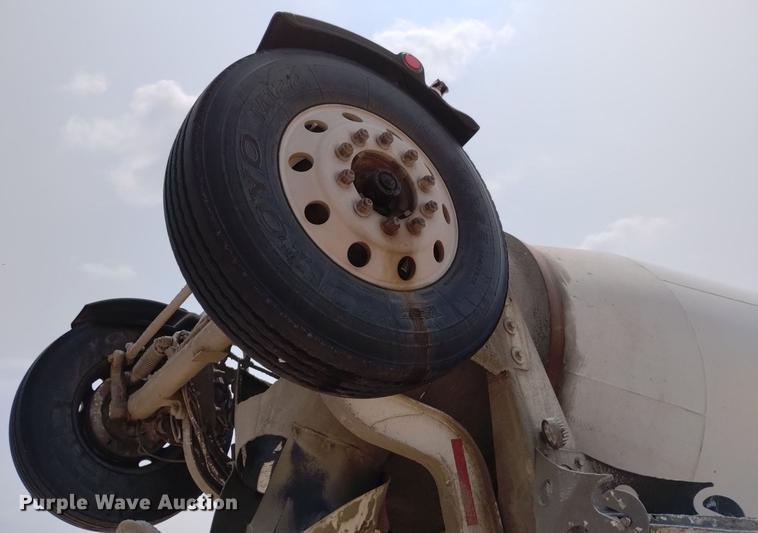 image for item DN6444 2007 Kenworth W900  ready mix truck