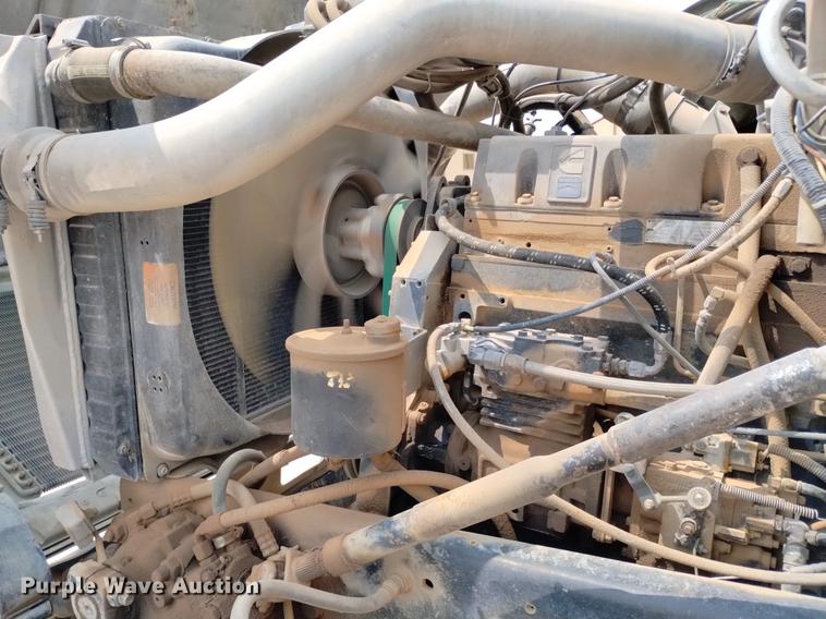 image for item DN6446 1994 Ford L9000  ready mix truck