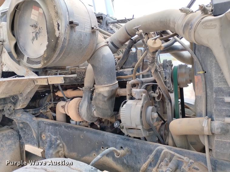 image for item DN6446 1994 Ford L9000  ready mix truck