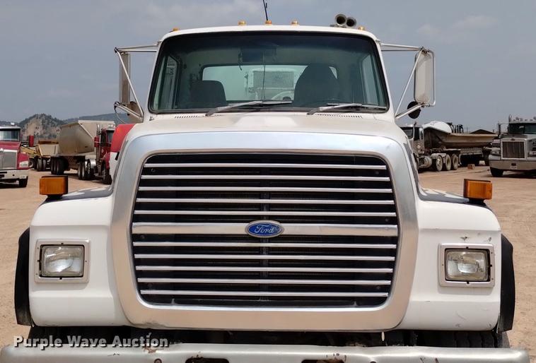 image for item DN6446 1994 Ford L9000  ready mix truck