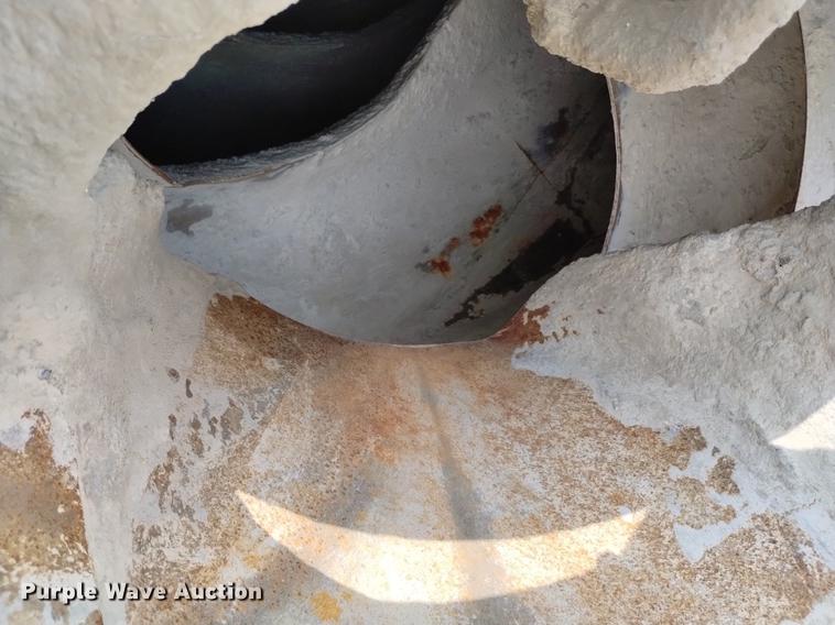 image for item DN6446 1994 Ford L9000  ready mix truck