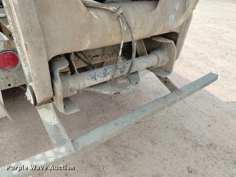 image for item DN6446 1994 Ford L9000  ready mix truck