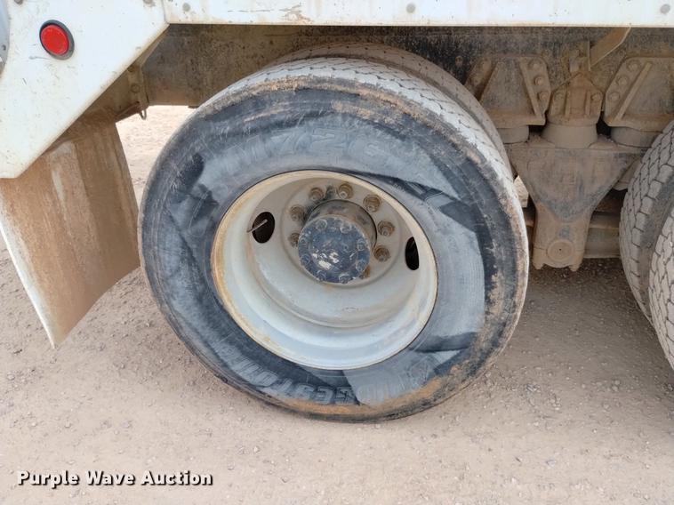 image for item DN6446 1994 Ford L9000  ready mix truck