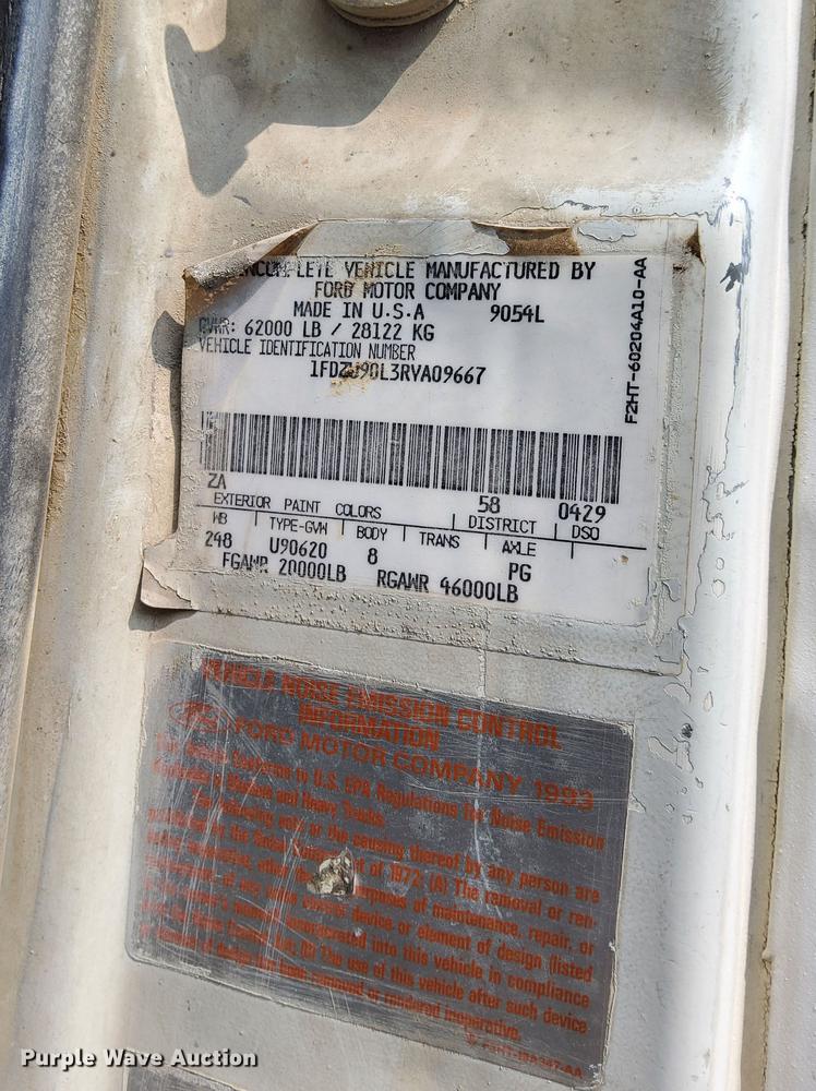 image for item DN6446 1994 Ford L9000  ready mix truck