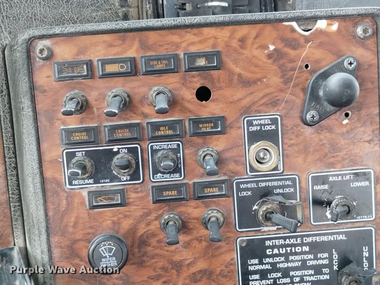 image for item DN6448 1999 Kenworth W900  ready mix truck