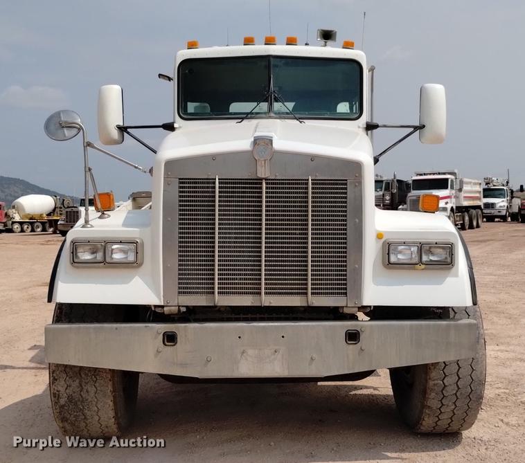image for item DN6448 1999 Kenworth W900  ready mix truck