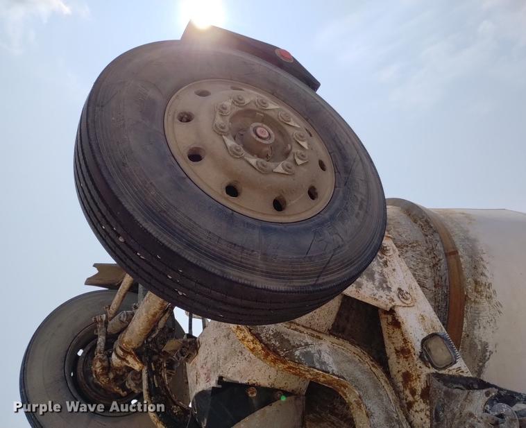 image for item DN6448 1999 Kenworth W900  ready mix truck