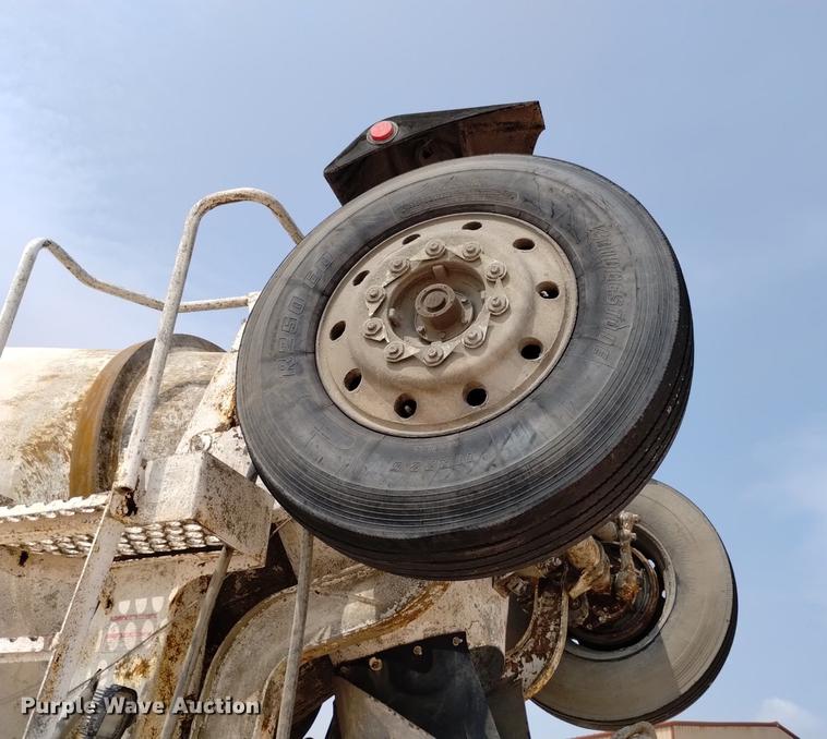 image for item DN6448 1999 Kenworth W900  ready mix truck