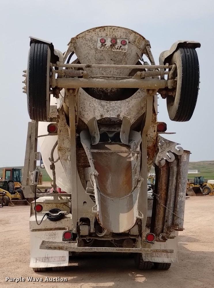 image for item DN6449 2001 Kenworth W900B  ready mix truck