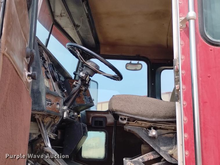 image for item DN6449 2001 Kenworth W900B  ready mix truck