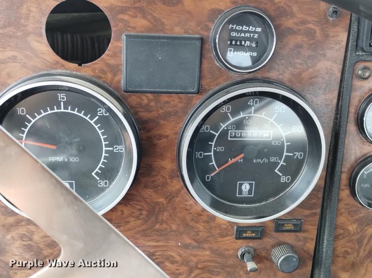 image for item DN6449 2001 Kenworth W900B  ready mix truck