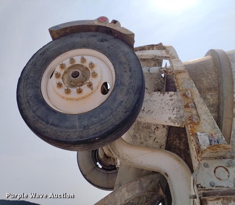 image for item DN6449 2001 Kenworth W900B  ready mix truck