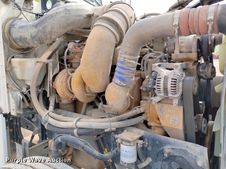 image for item DN6450 2006 Peterbilt 379  semi truck