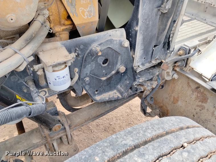 image for item DN6450 2006 Peterbilt 379  semi truck