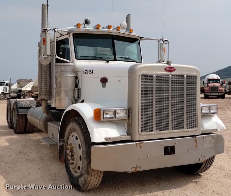 image for item DN6450 2006 Peterbilt 379  semi truck