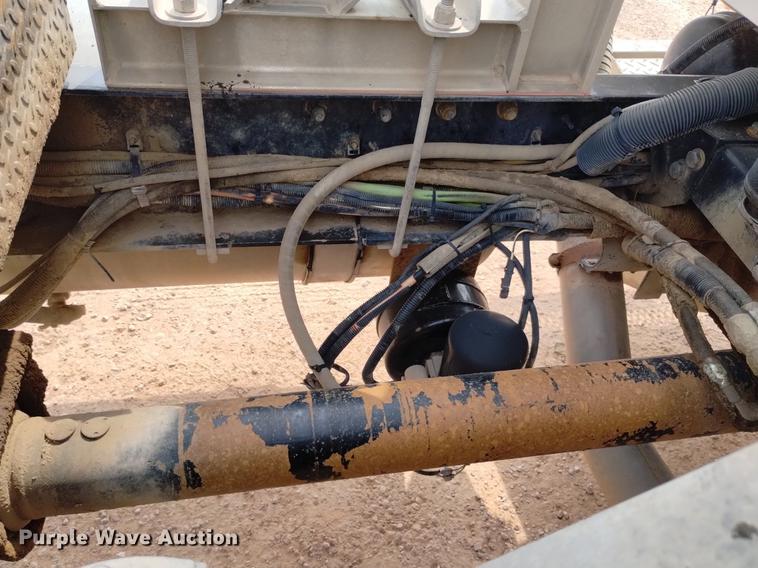 image for item DN6450 2006 Peterbilt 379  semi truck