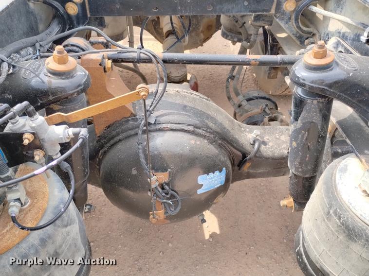 image for item DN6450 2006 Peterbilt 379  semi truck