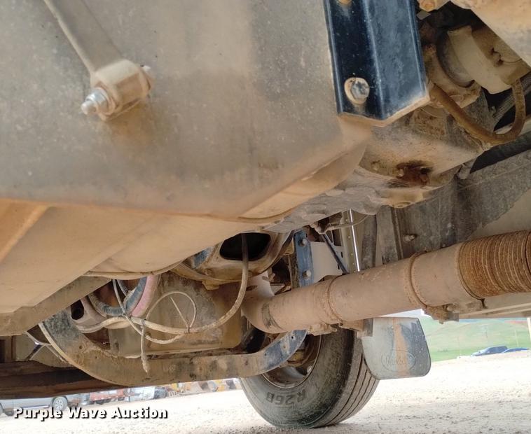 image for item DN6450 2006 Peterbilt 379  semi truck