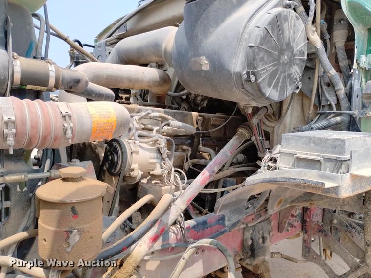 image for item DN6452 2003 Sterling LT9500  ready mix truck