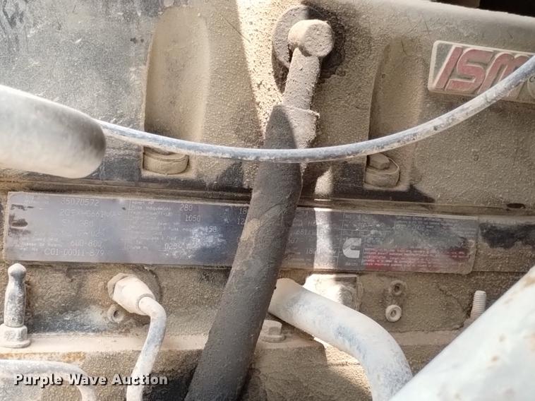 image for item DN6452 2003 Sterling LT9500  ready mix truck