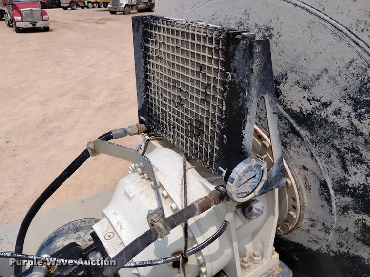 image for item DN6452 2003 Sterling LT9500  ready mix truck