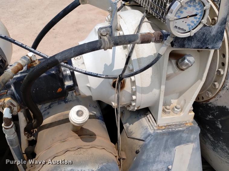 image for item DN6452 2003 Sterling LT9500  ready mix truck