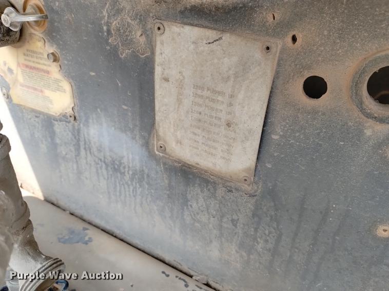 image for item DN6452 2003 Sterling LT9500  ready mix truck