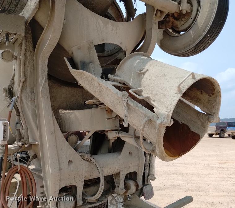 image for item DN6452 2003 Sterling LT9500  ready mix truck