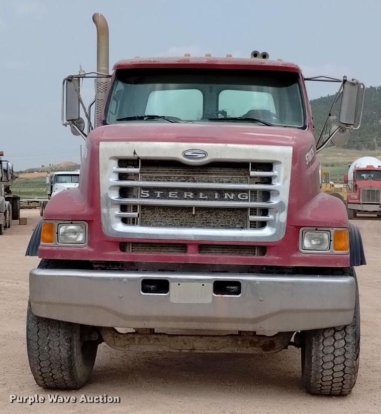 image for item DN6454 2007 Sterling L9500  ready mix truck